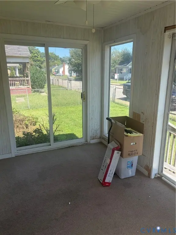 402 N 5th Avenue, Hopewell, VA 23860