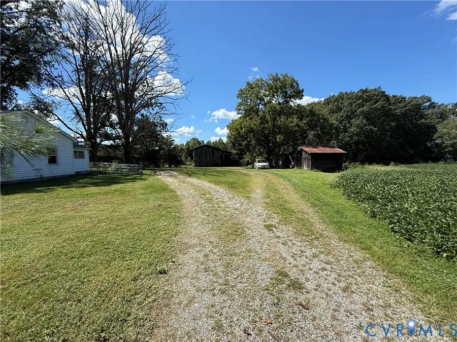 17471 Hewlett Road, Beaverdam, VA 23015 - #2