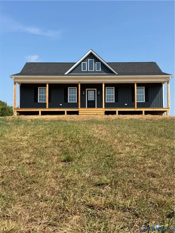 2905 Worsham Road, Farmville, VA 23901