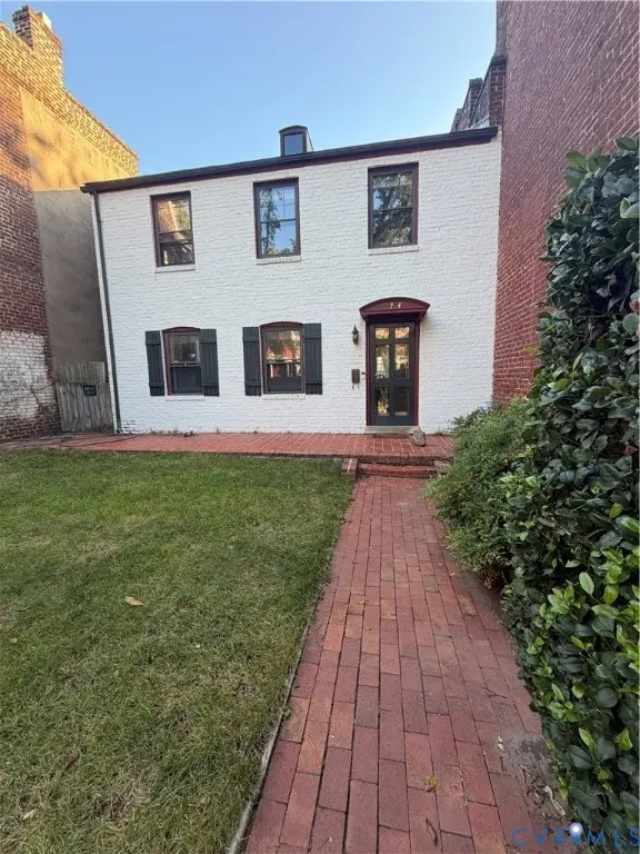 2714 E Broad Street, Richmond, VA 23223