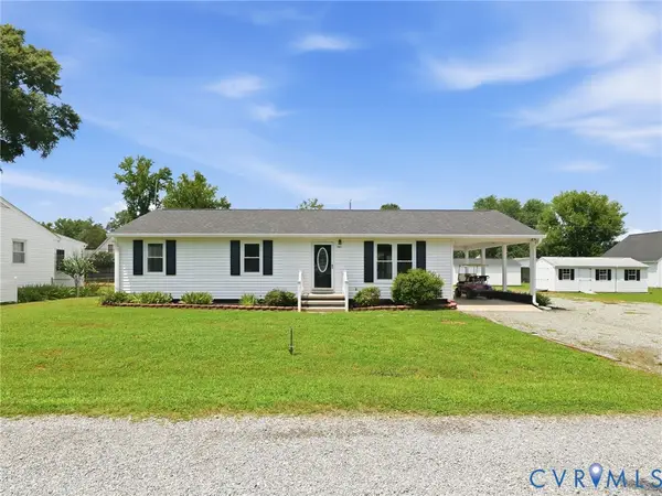 161 Cedar Drive, Dunnsville, VA 22454