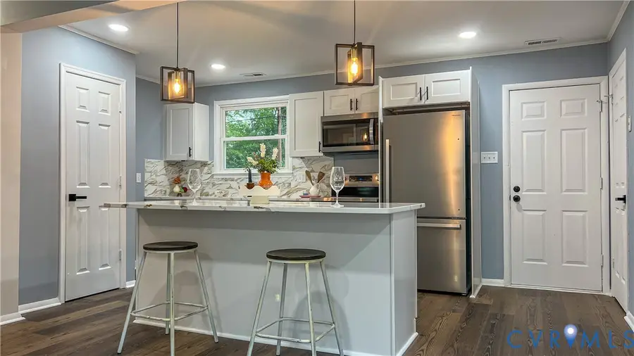 2005 Beck Drive, East Highland Park, VA 23223 - #3