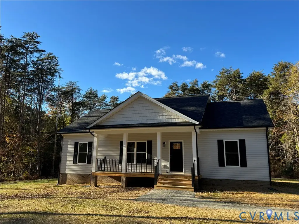 3 Coffeys Road, Farmville, VA 23901 - #1