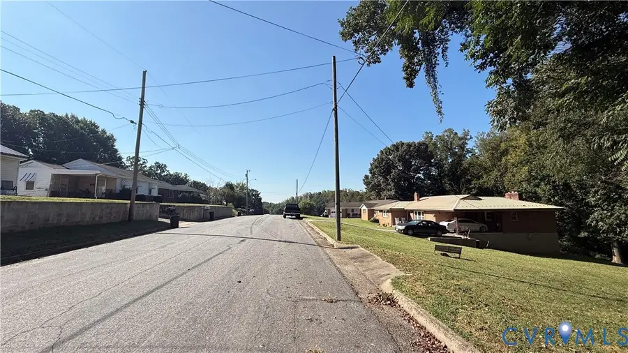 400 5th Street, Martinsville, VA 24112 - #3