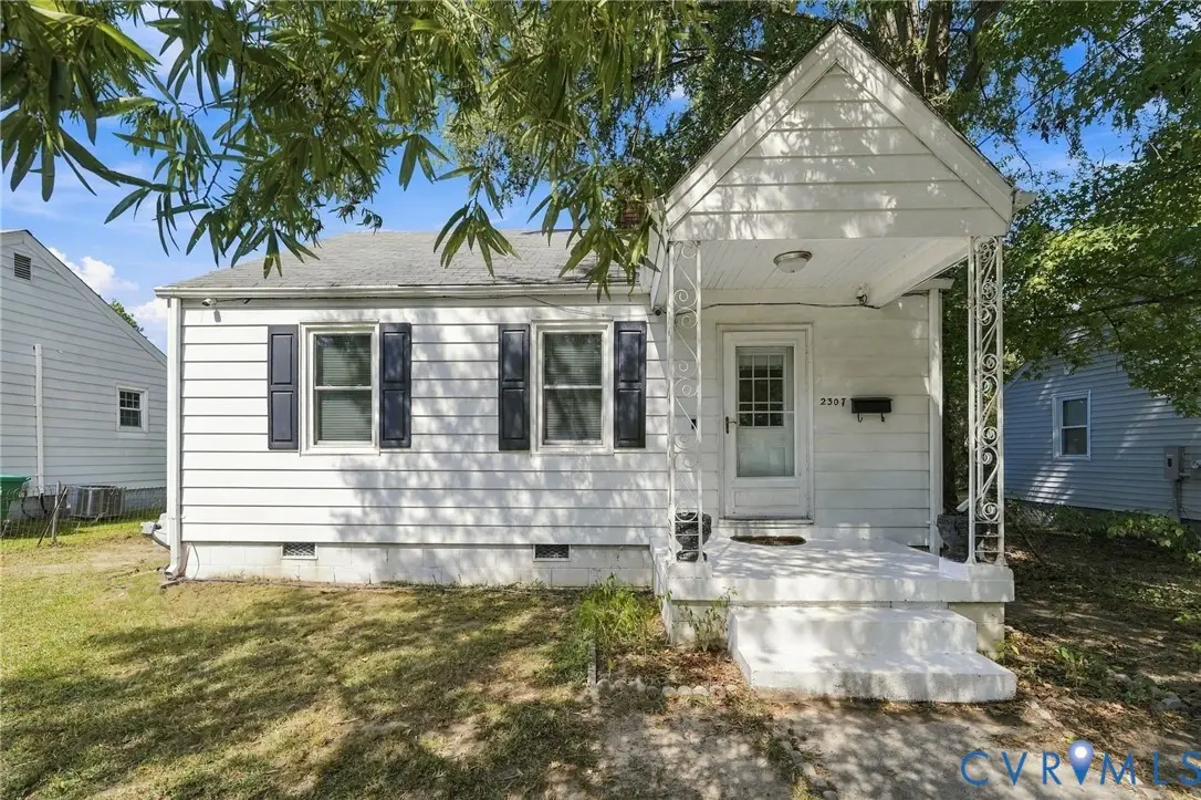 2307 Richmond Avenue, Petersburg, VA 23803 - #1