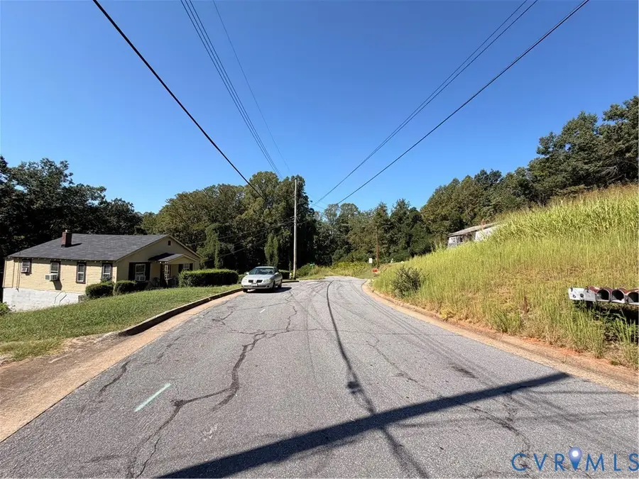 849 Smith Street, Martinsville, VA 24112 - #2
