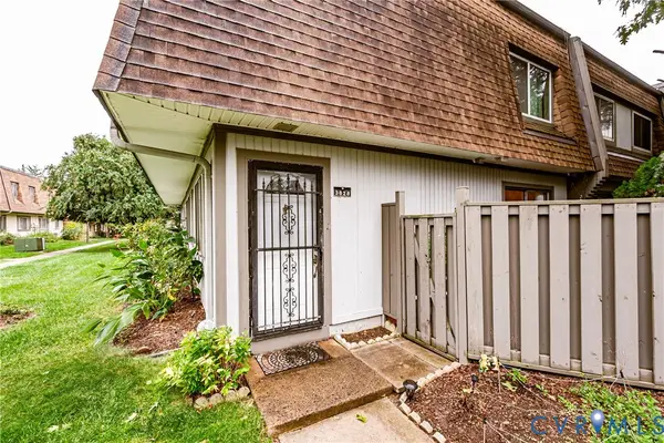 3828 Burlingame Place #B, Alexandria, VA 22309