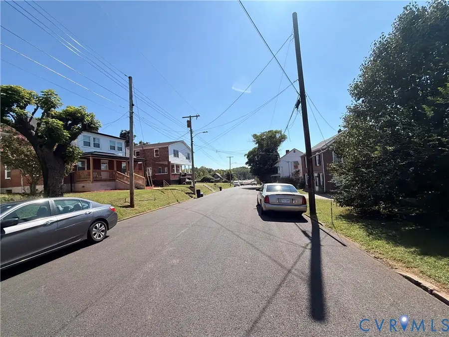 33 Dunlap Street, Martinsville, VA 24112 - #3