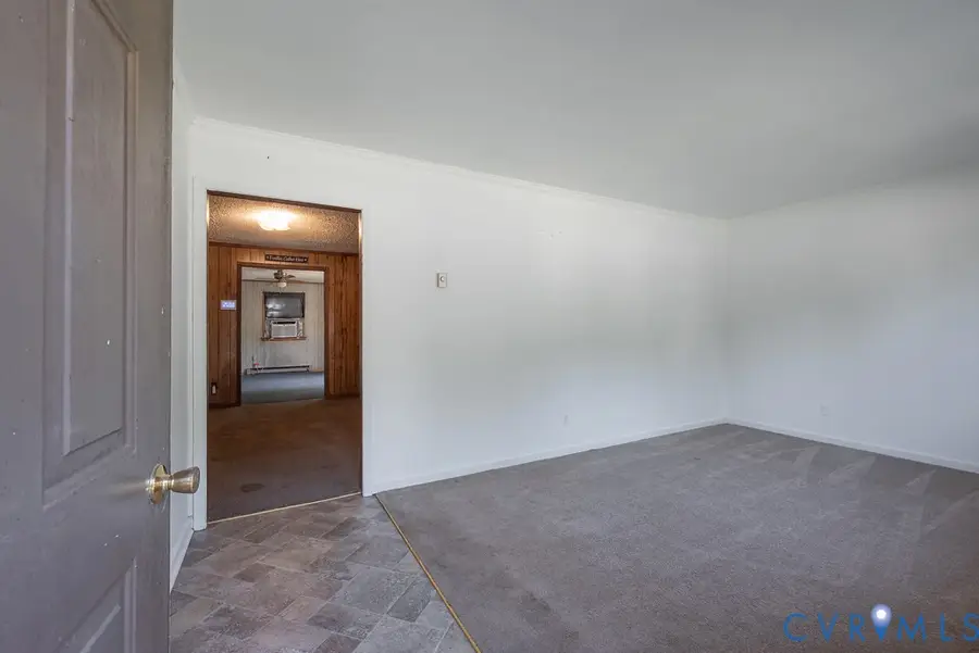 324 Lakewood Drive, Petersburg, VA 23805 - #2