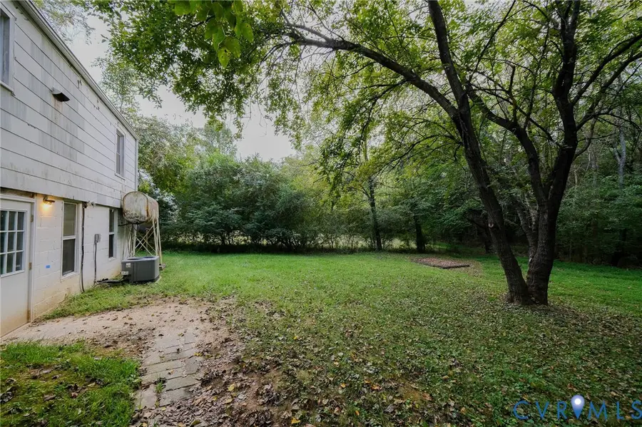 217 Woodrow Avenue, Farmville, VA 23901 - #2