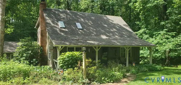 2401 Dorothea Lane, Maidens, VA 23102
