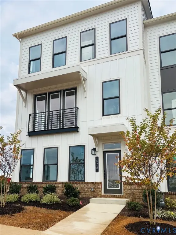 504 Aura Avenue, Midlothian, VA 23113