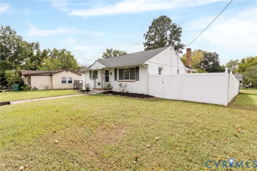 332 S 19th Avenue, Hopewell, VA 23860 - #2