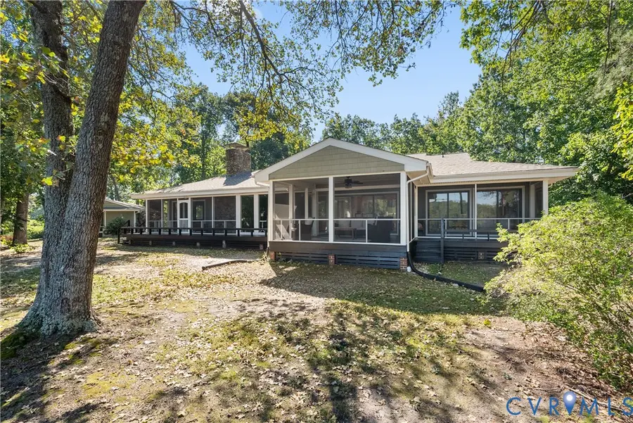 1112 Bennett Farm Road, Locust Hill, VA 23092 - #2