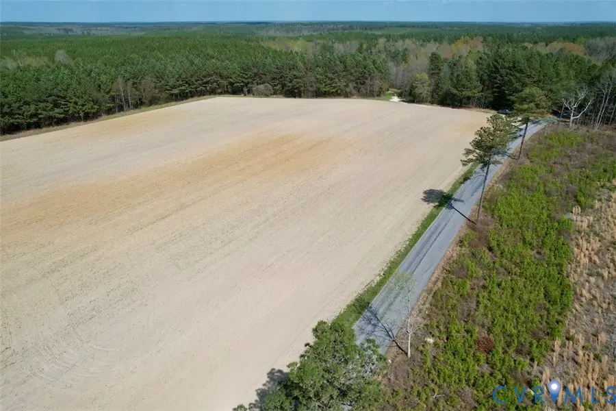 1201 Wills Lane, Blackstone, VA 22824 - #3