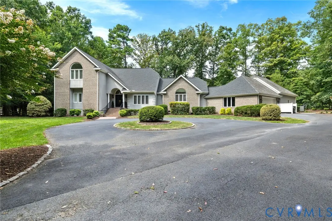 17 Quail Run Drive, Manakin Sabot, VA 23103 - #1
