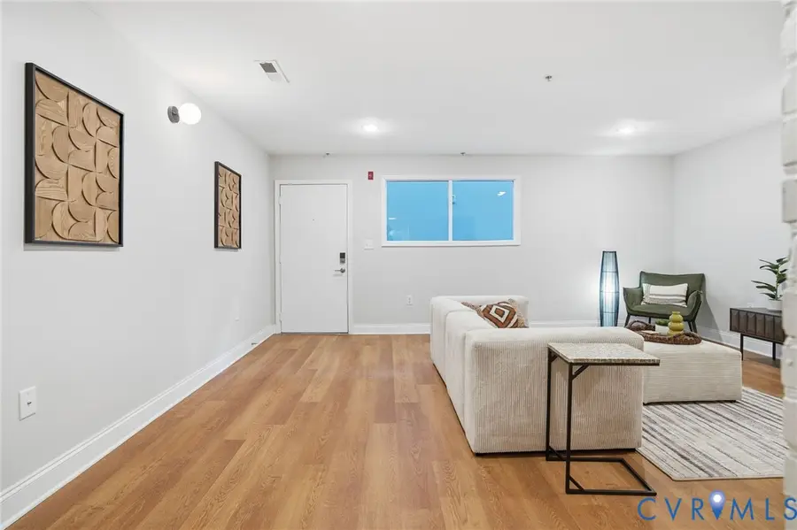 1716 Summit Avenue #21, Richmond, VA 23230 - #2