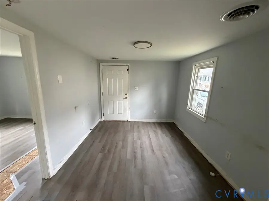 334 S 17th Avenue, Hopewell, VA 23860 - #3