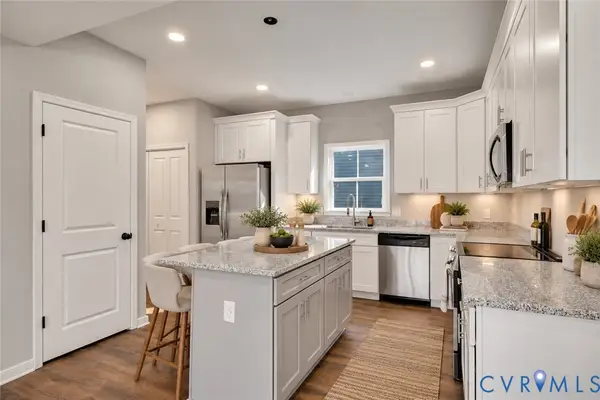 914 Diamond Street, Petersburg, VA 23803