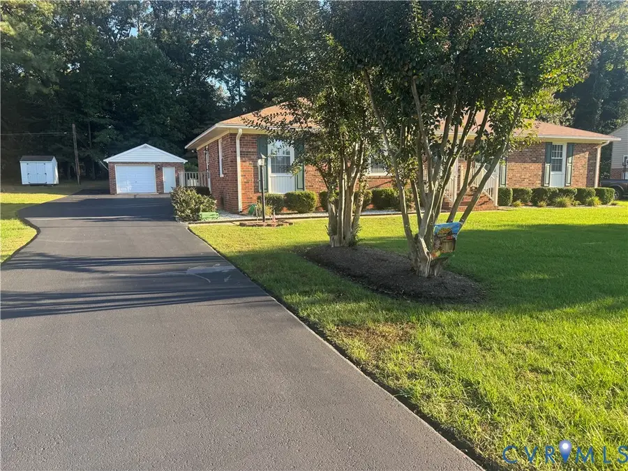 8333 Colmar Drive, Mechanicsville, VA 23116 - #2