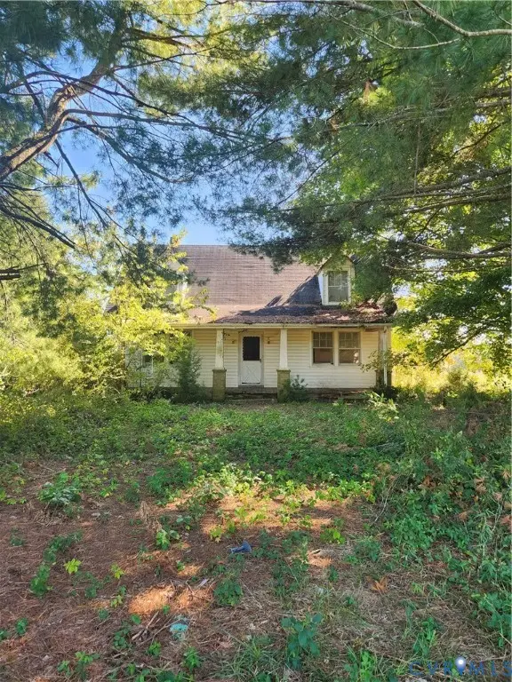 4200 Deep Creek Road, Kents Store, VA 23084 - #2
