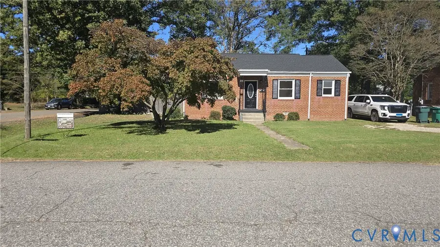 38 Eastlake Drive, Sandston, VA 23150 - #2