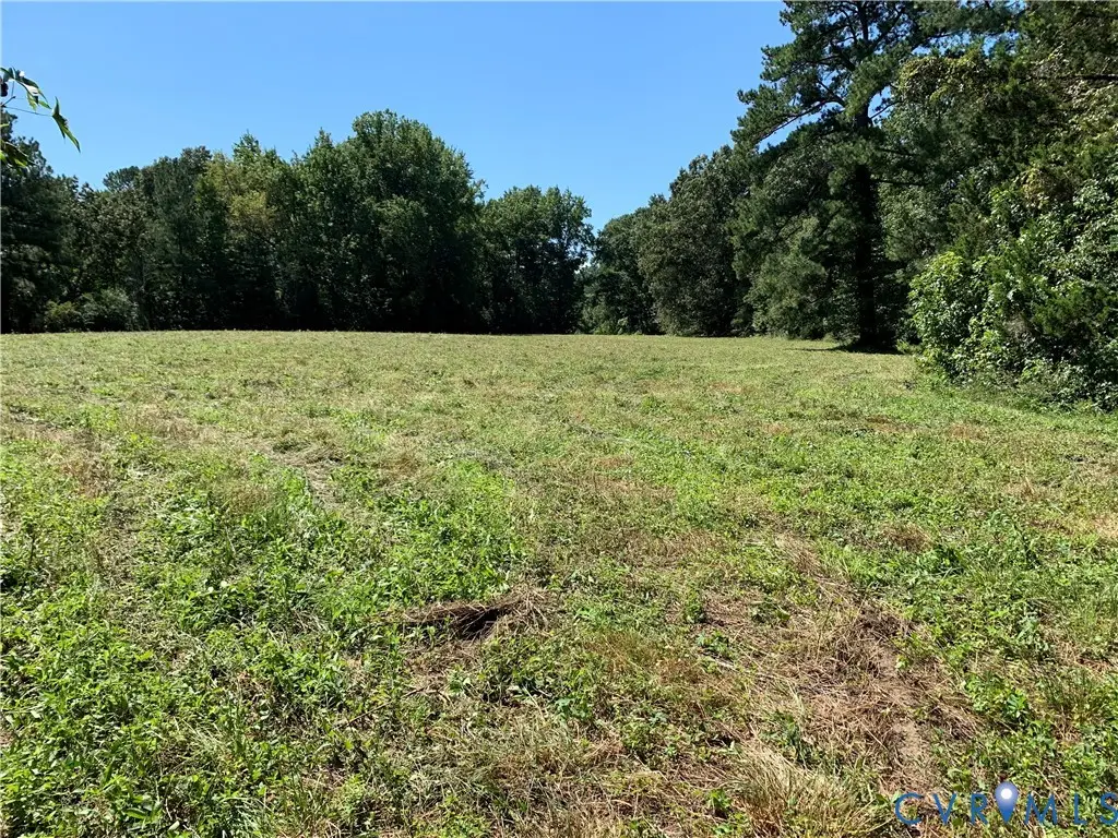 3451 Kingsland Road, Bellwood, VA 23237 - #1