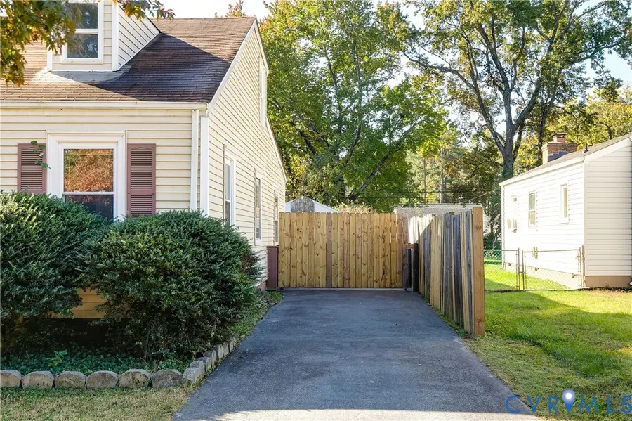 9 E Gray Street, Sandston, VA 23150 - #2