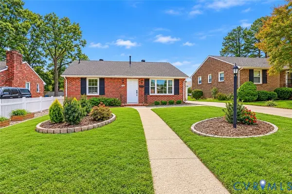 303 Prince Albert Avenue, Colonial Heights, VA 23834