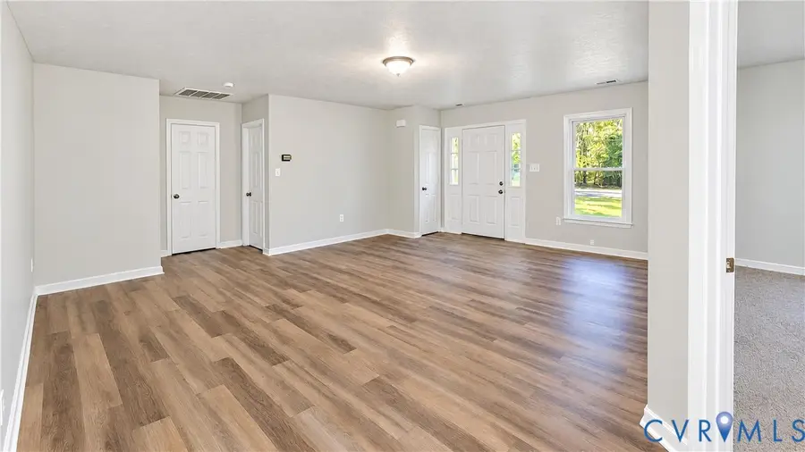 207 La Mae Circle, Aylett, VA 23009 - #3