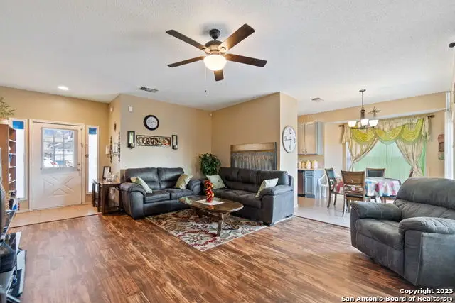 7246 Sunlit Trail, San Antonio, TX 78244 - Image #3