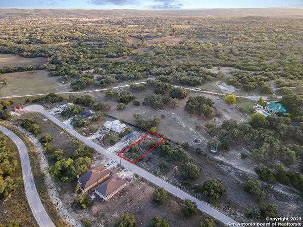 124 Nt Journey, Blanco, TX 78606