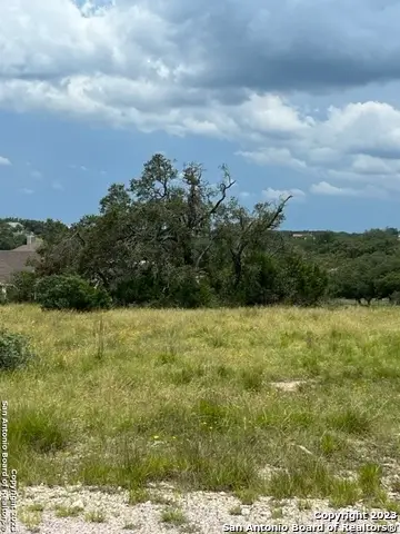 102 Ephraim Mclane, Blanco, TX 78606