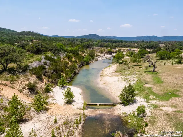 5374 S County Road 111, Utopia, TX 78884 - Image #1