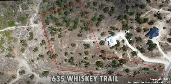 635 Whiskey Trail, Blanco, TX 78130