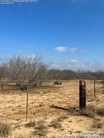 2453 Fm 1917, Carrizo Springs, TX 78834 - #2