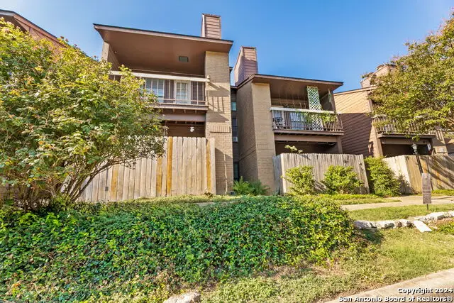 8655 Datapoint Dr #212, San Antonio, TX 78229 - Image #2
