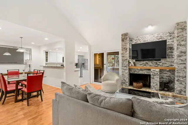 13130 Blanco #1504, San Antonio, TX 78216 - Image #2