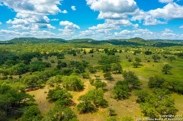 91 Waring Welfare, Boerne, TX 78006