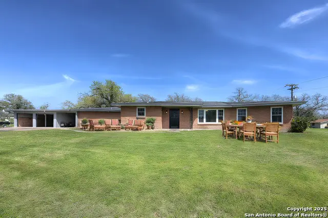 3534 Us Highway 90a, Gonzales, TX 78629 - Image #1