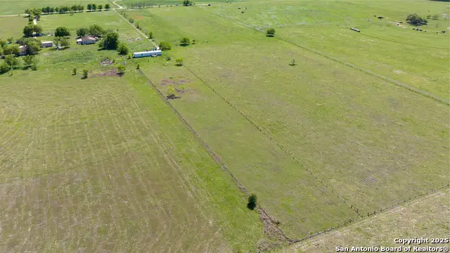 312 County Road 1295b, Moulton, TX 77975 - Image #3