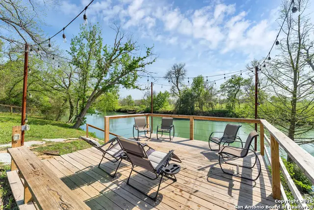 105 NW River Rd, Martindale, TX 78655 - Image #2