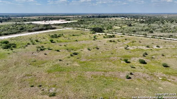 10 ACRES County Road 216, Hobson, TX 78117