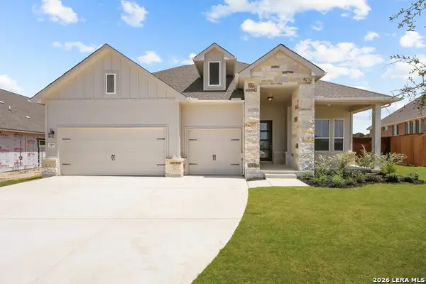 2816 Reeves Ln, Schertz, TX 78108