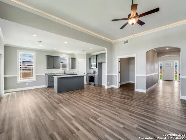 132 Turnberry Dr, La Vernia, TX 78121 - #3