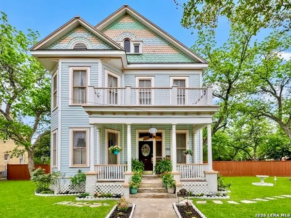 705 E Guenther, San Antonio, TX 78210