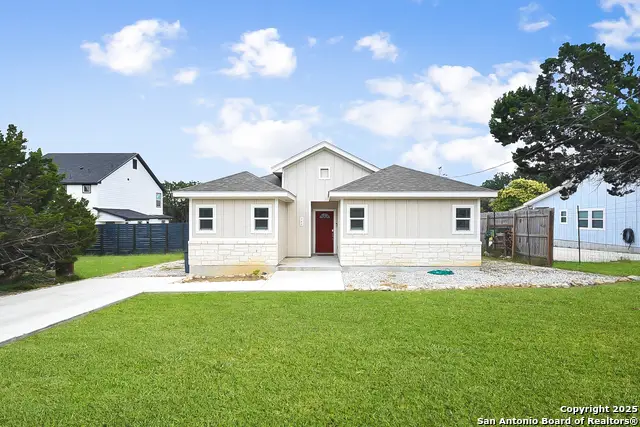 144 Slocum Driv, Canyon Lake, TX 78133 - Image #3