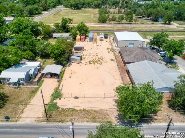 243 E Torrey Street, New Braunfels, TX 78130 - #2