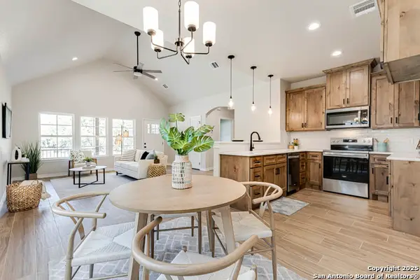 1420 Canyon Bend, Canyon Lake, TX 78133