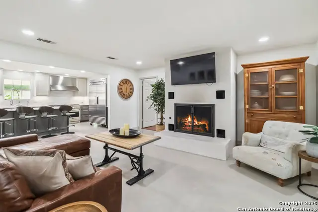 425 Edgewater, New Braunfels, TX 78130 - #2